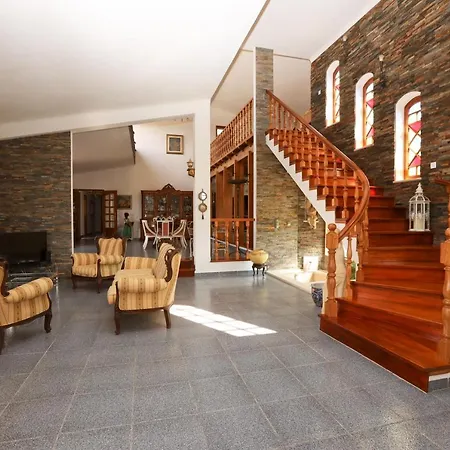 Hidden Paradise For 8 People Lagos